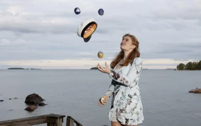 Ylioppilaskuvaukset, Saara, Vilja ja Julia